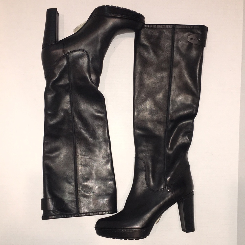 Stuart Weitzman Black Leather Tall Knee-High Boots – Size 7M - NEW